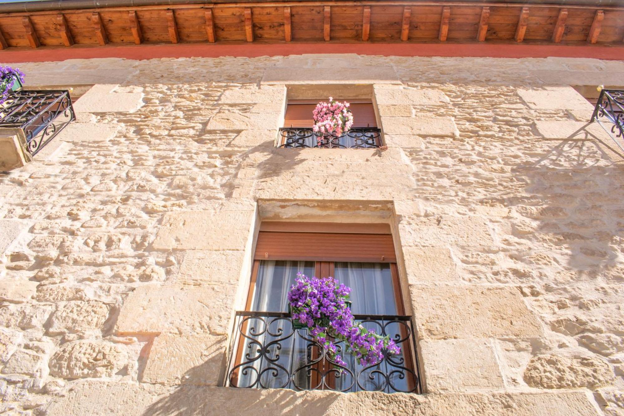 Iriniken, Amplia Casa Rural Con Barbacoa En Navarra Aras  Exterior photo